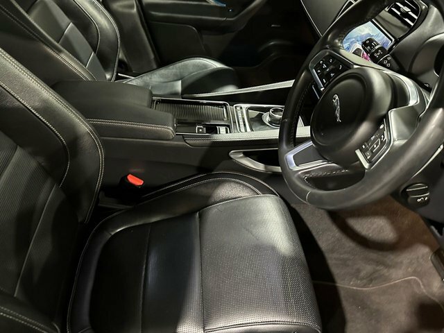 Jaguar F-Pace 2.0 D180 Chequered Flag Suv Awd Eu Grey #6