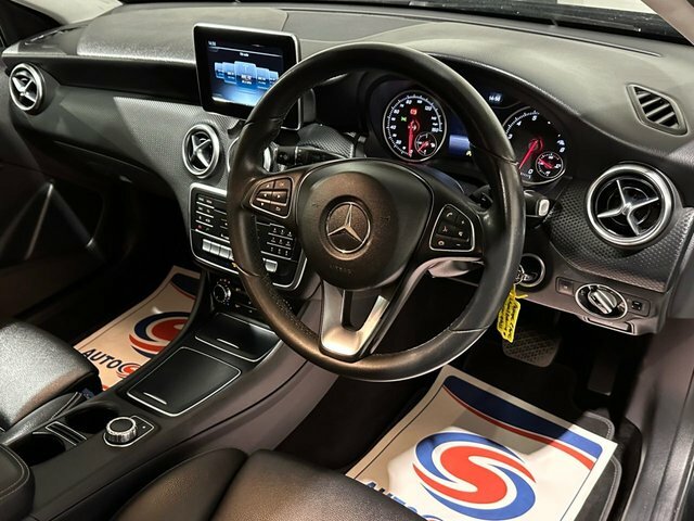 Mercedes-Benz A Class 1.6 A180 Se Hatchback 7G-dct Euro 6 S Black #2