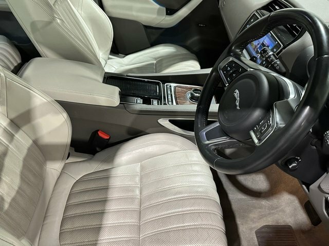 Jaguar F-Pace 2.0 P250i Portfolio Suv Awd Euro 6 Blue #4