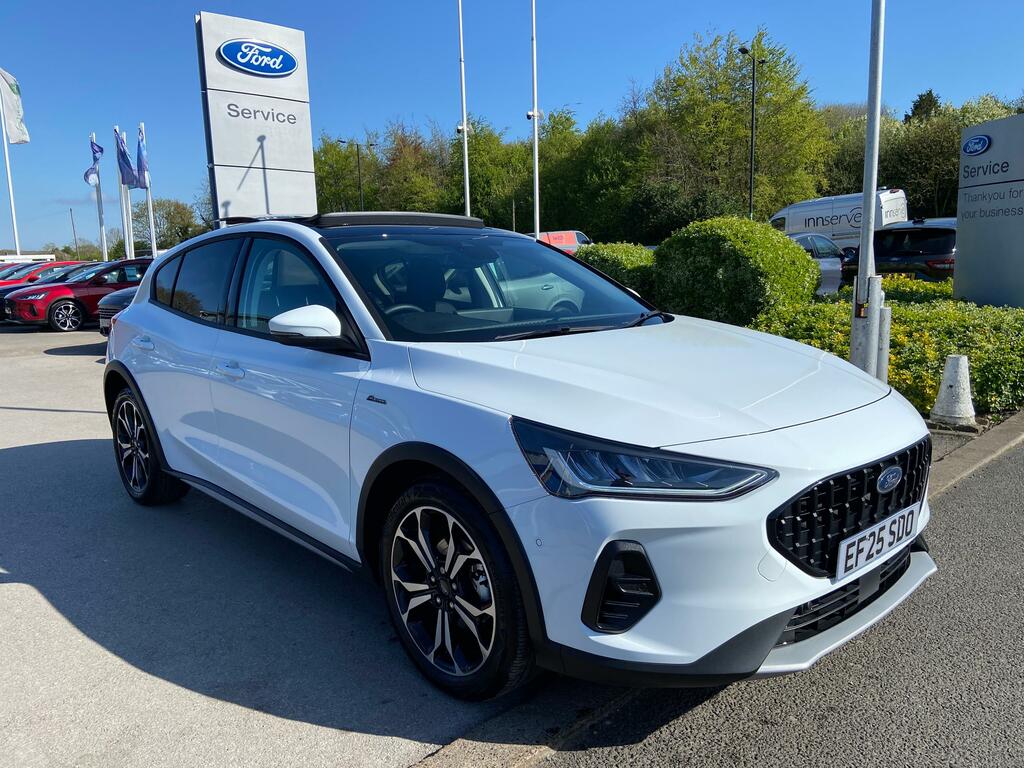 Ford Focus 1.0 Mhev Active X 155Ps Mild Hybrid Mega Spec White