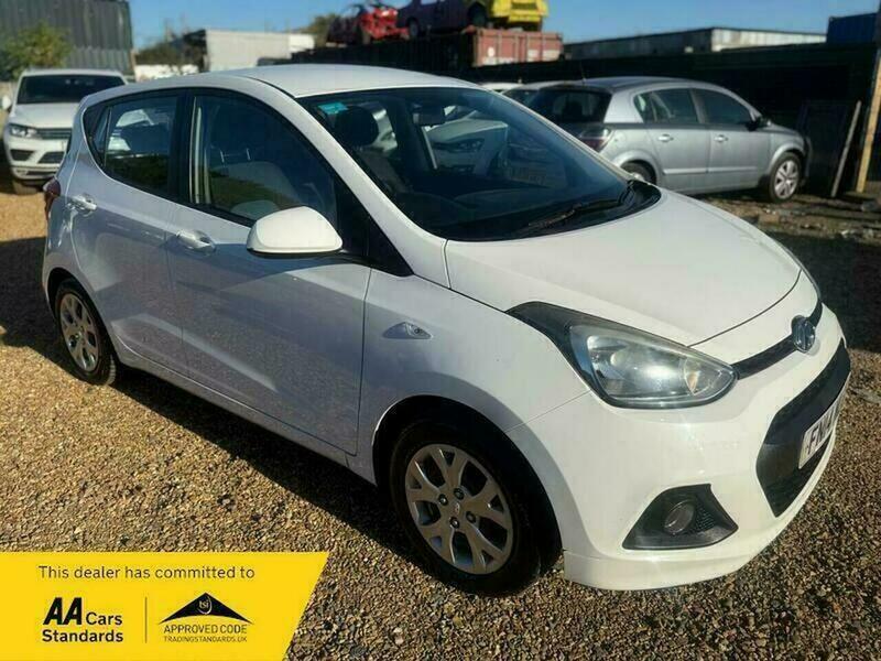 Hyundai I10 1.0 Se Euro 5 FN14NLG White #5