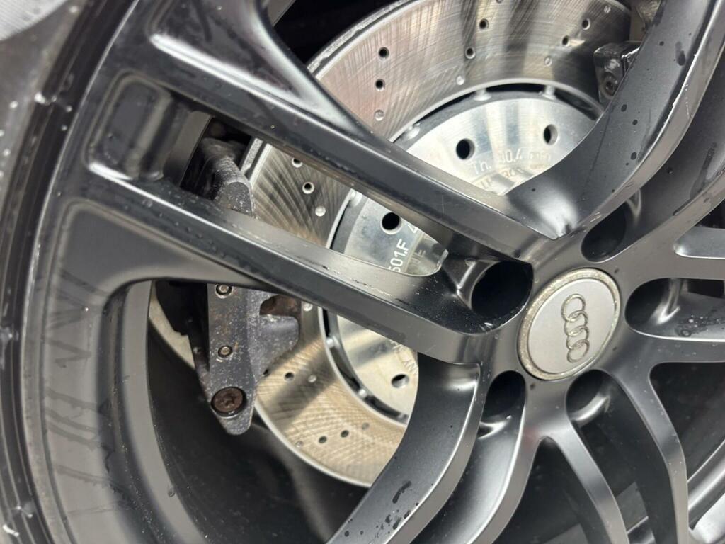 Audi R8 Coupe 4.2 Grey #28
