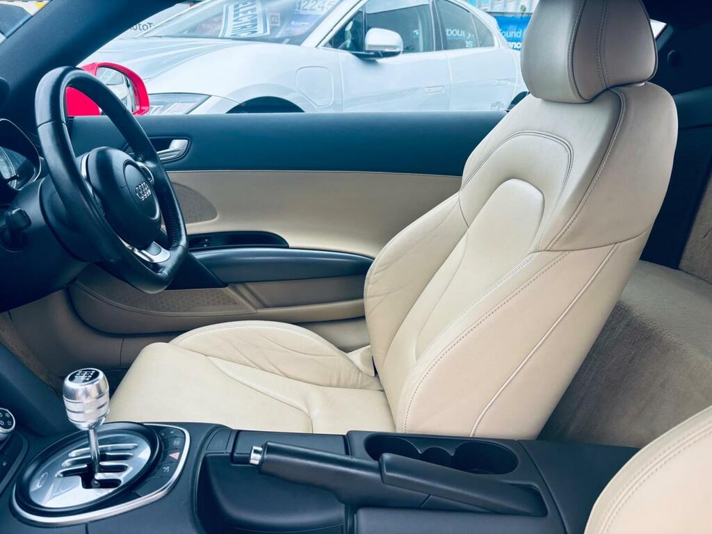 Audi R8 Coupe 4.2 Grey #38