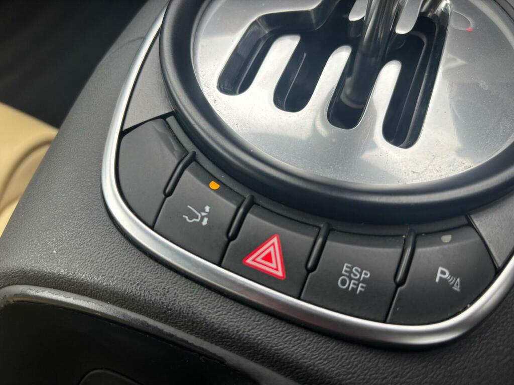 Audi R8 Coupe 4.2 Grey #21