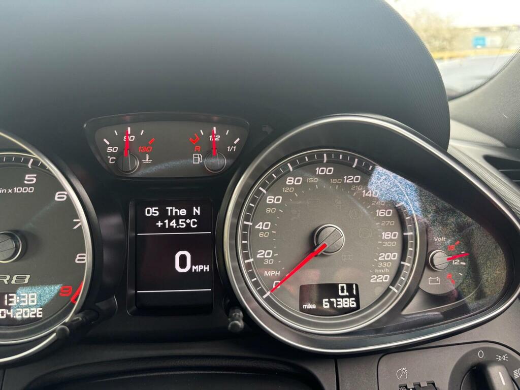 Audi R8 Coupe 4.2 Grey #36