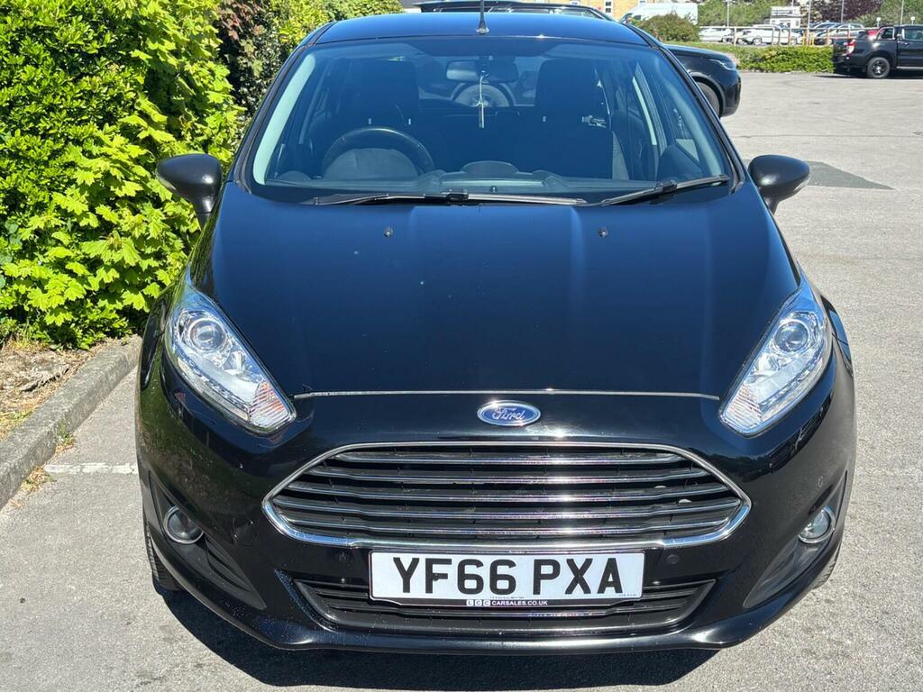 Ford Fiesta Hatchback 1.25 Zetec Euro 6 201666 Black #2