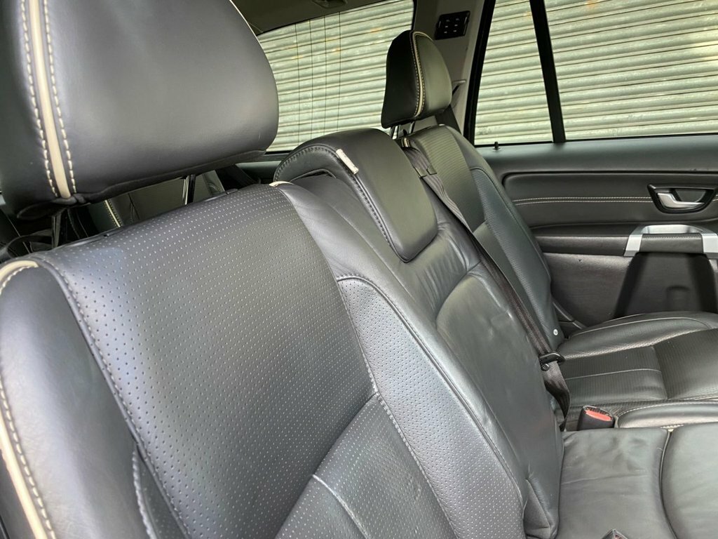 Volvo XC90 2.4L Executive YY14JVR Grey #5