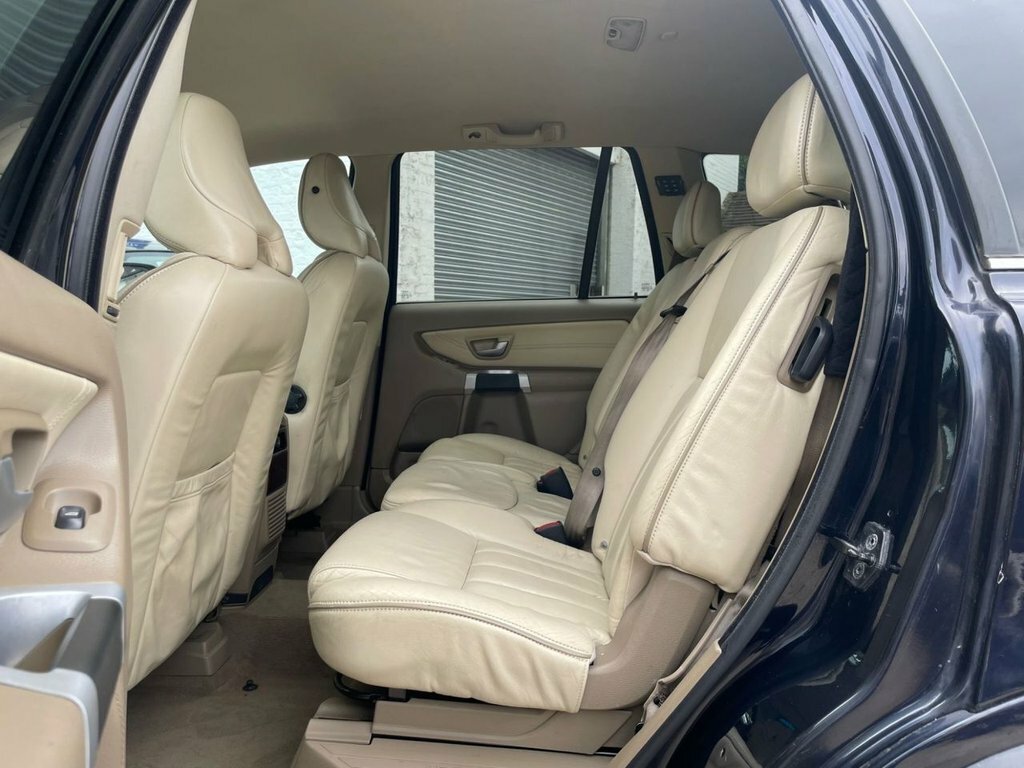 Volvo XC90  Silver #18