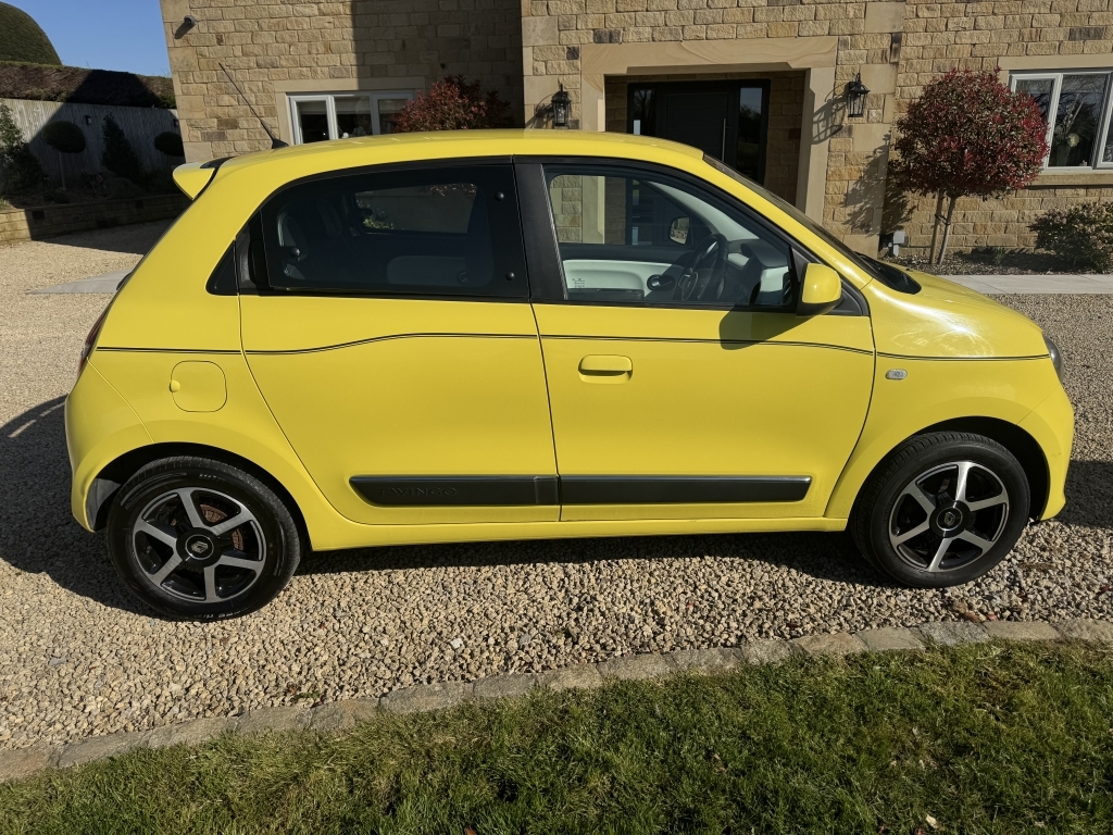Renault Twingo 0.9 Dynamique Energy Tce S S  #2