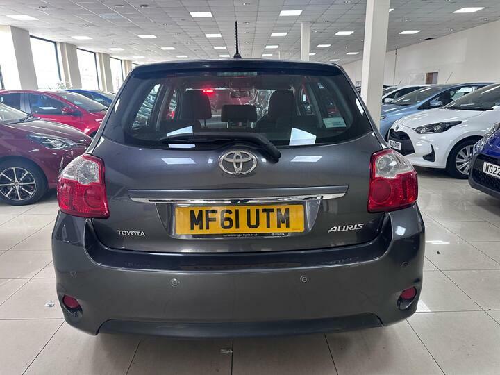 Toyota Auris 1.33 Dual Vvt-i Tr Euro 4 Ss Grey #4