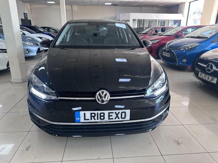Volkswagen Golf 1.4 Tsi Se Nav Dsg Euro 6 Ss Black