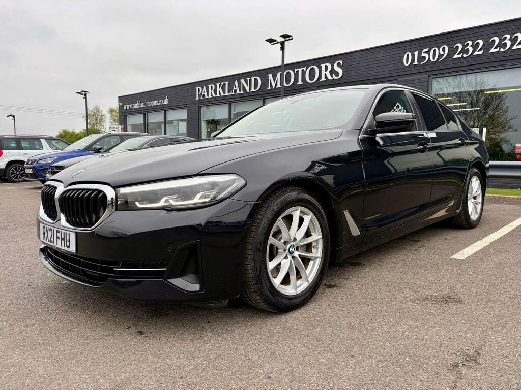 BMW 5 Series 2.0 520D Mht Se Steptronic Euro 6 Ss RX21FHU Black #4