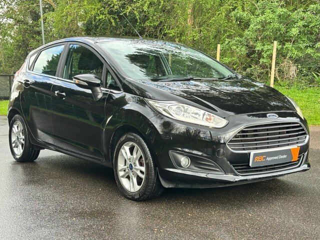 Ford Fiesta Ecoboost Zetec Hatchback CX66XKY Black #5