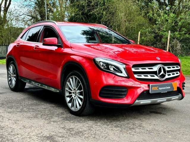 Mercedes-Benz GLA Class Gla180 Amg Line Edition GV19WZY Red #4