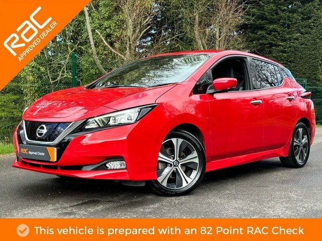 Nissan Leaf Tekna Hatchback Red