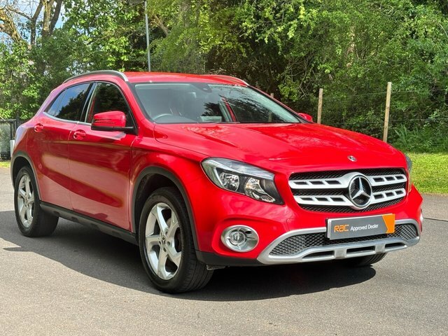 Mercedes-Benz GLA Class Gla200 Sport Suv HF67KVO Red #5