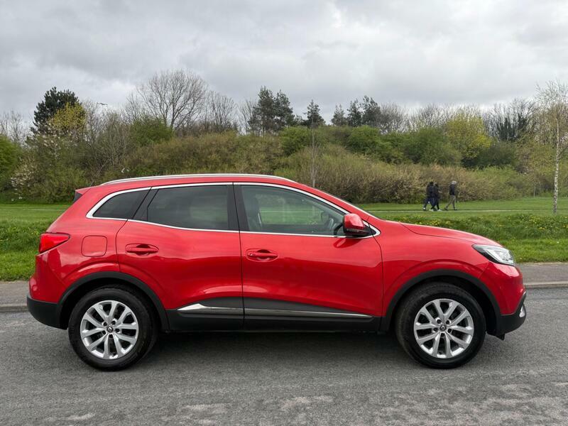 Renault Kadjar 1.5 Dci Dynamique Nav Edc Euro 6 Ss Red