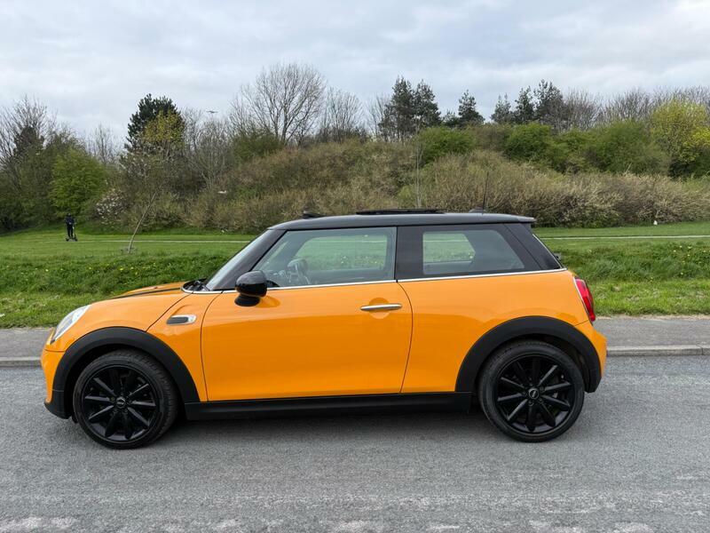 Mini Hatch 1.5 Cooper D Euro 6 Ss MJ15WVU Orange #4
