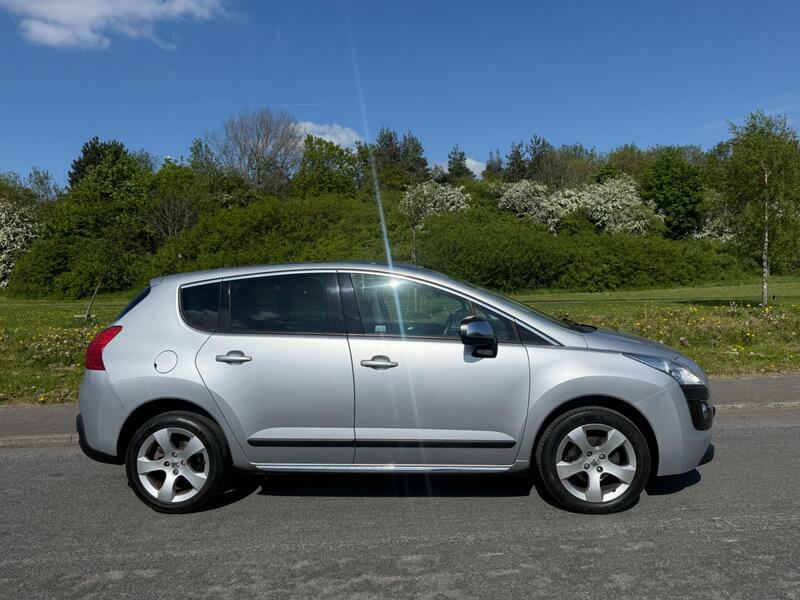 Peugeot 3008 1.6 Hdi Exclusive Euro 5 Silver