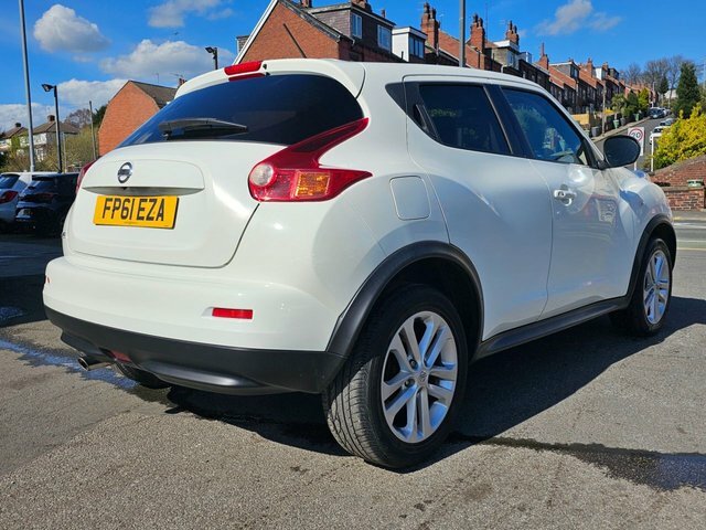 Nissan Juke Suv FP61EZA White #3