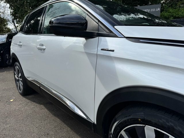 Peugeot 3008 3008 Gt Line Premium Bluehdi Ss FR19YHL White #2