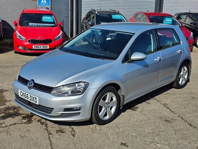 Volkswagen Golf Hatchback CK66DXD Silver #5