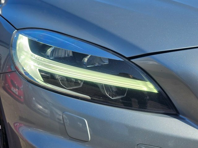 Volvo V40 Hatchback CF68DMU Silver #5