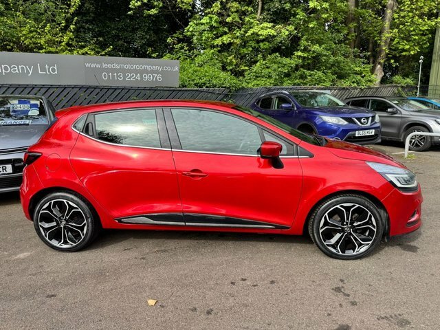 Renault Clio Hatchback AP18ZVZ Red #4