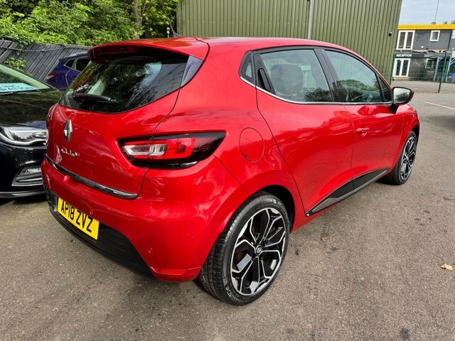 Renault Clio Hatchback AP18ZVZ Red #6