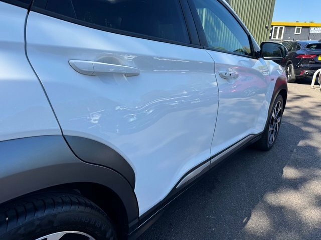 Hyundai Kona Suv LA71YSG White #5