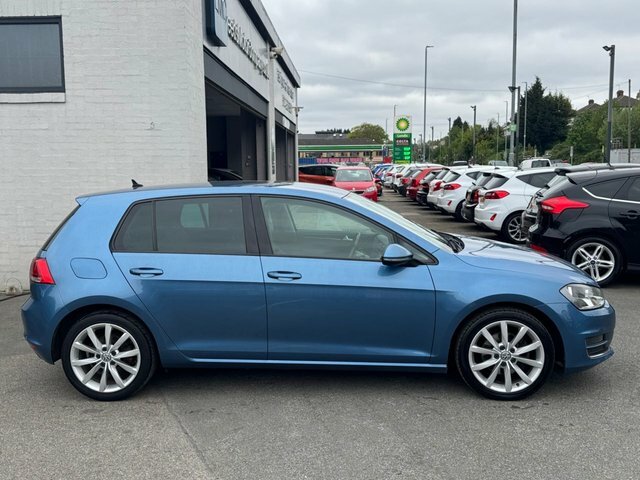 Volkswagen Golf Hatchback YO15KXX Blue #2