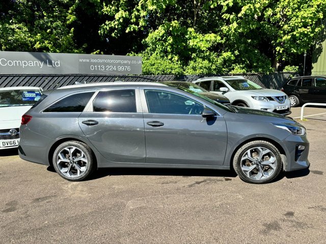 Kia Ceed Estate YO68XKJ Grey #4