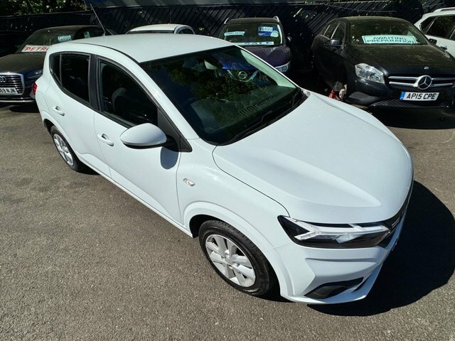 Dacia Sandero Hatchback DL23LDD White #2