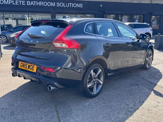 Volvo V40 Hatchback GN15WGE Black #5