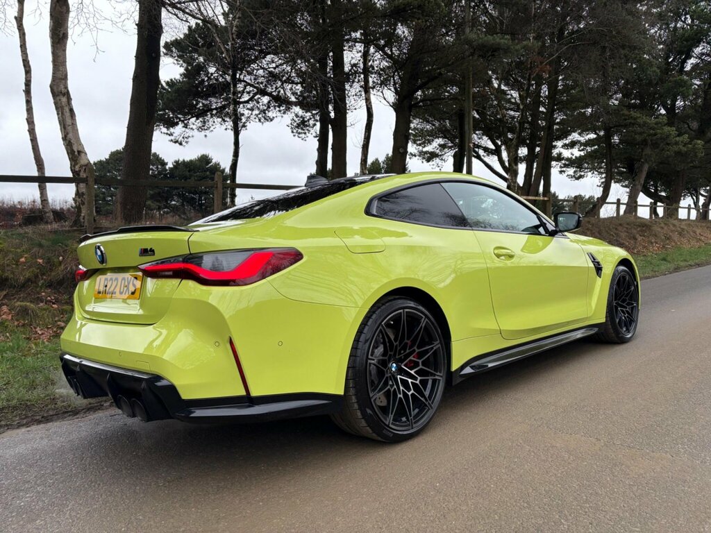 BMW M4 3.0 Biturbo Competition Steptronic Euro 6 Ss LR22OXS Yellow #6