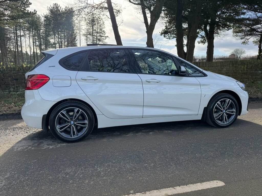 BMW 2 Series Active Tourer 1.5 225Xe 7.6Kwh Sport Premium 4Wd Euro 6 YD68RYO White #6