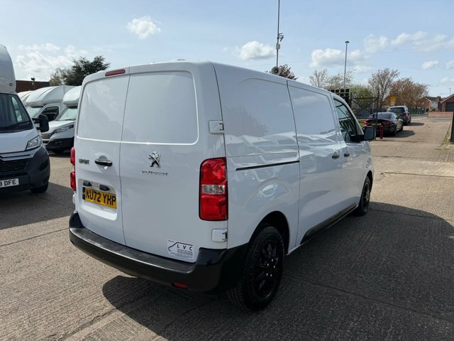 Peugeot Expert 2.0 Blue Hdi Professional NU72YHP White #2