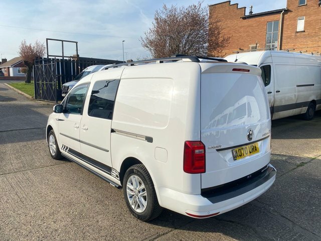 Volkswagen Caddy Maxi 2.0 Tdi C20 Highline White #6