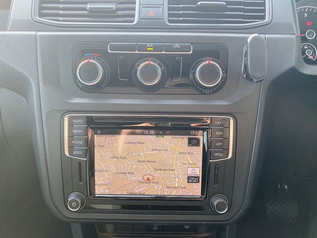 Volkswagen Caddy Maxi 2.0 Tdi C20 Highline White #4