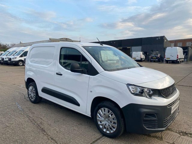 Peugeot Partner 1.5 Blue Hdi Professional NV20CXP White #3
