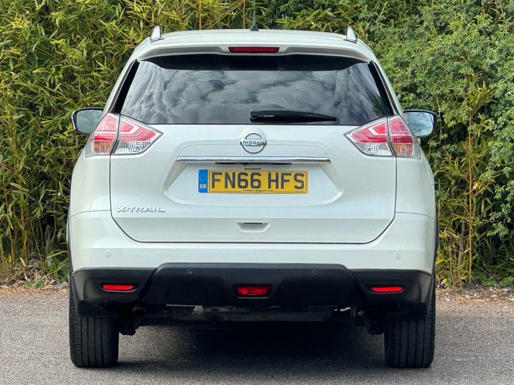 Nissan X-Trail 1.6L Tekna White #6