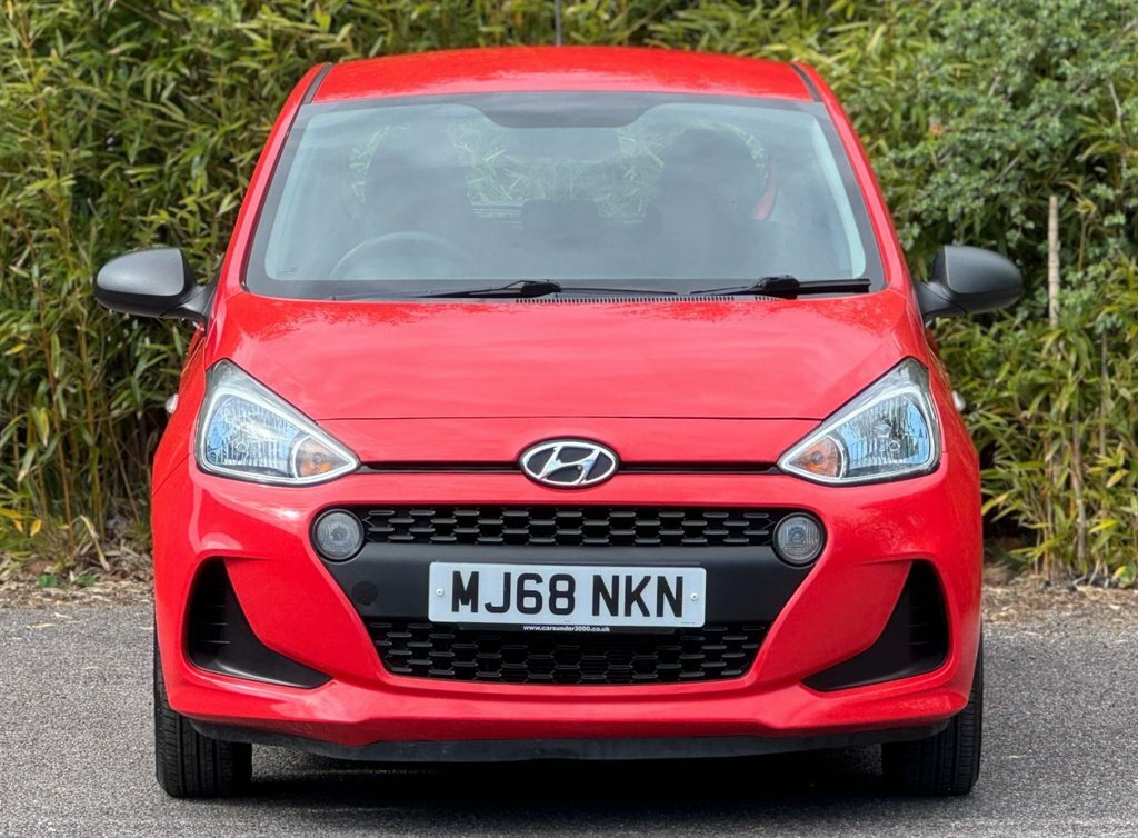 Hyundai I10 1L S MJ68NKN Red #5