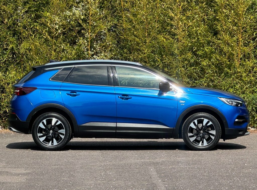 Vauxhall Grandland X 1.2L Griffin Edition LV71GHD Blue #3