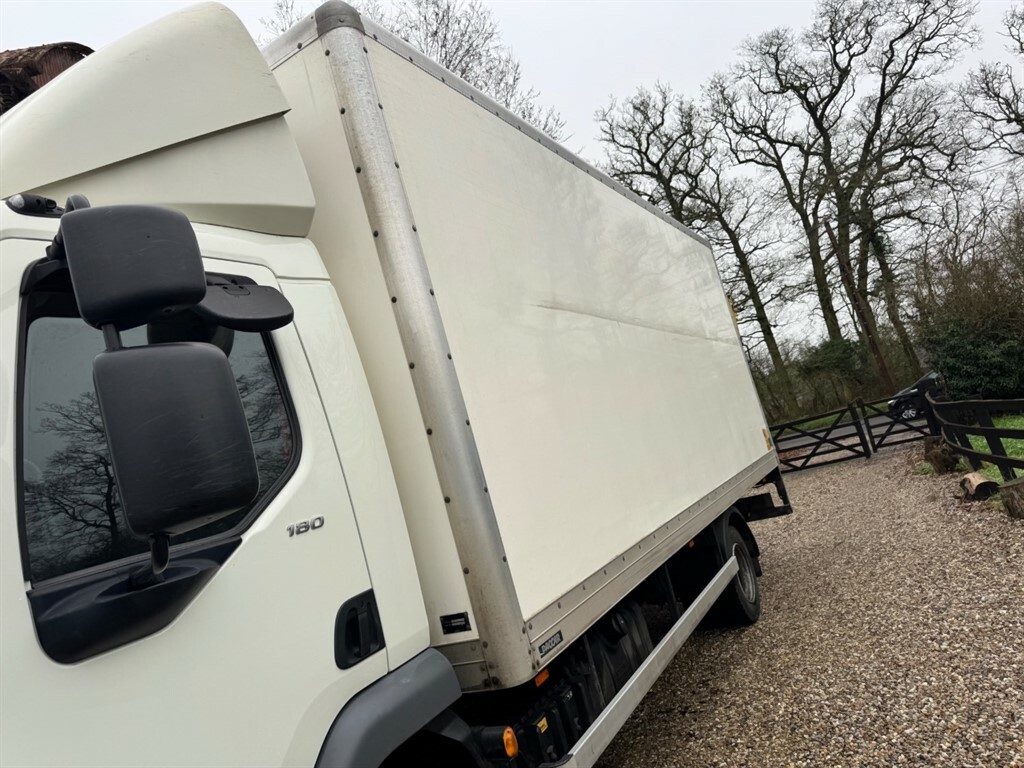 DAF All Models 4.5 L Lf180 7.5T 20Ft Box Lorry With Column Tailli DN21TXM White #4