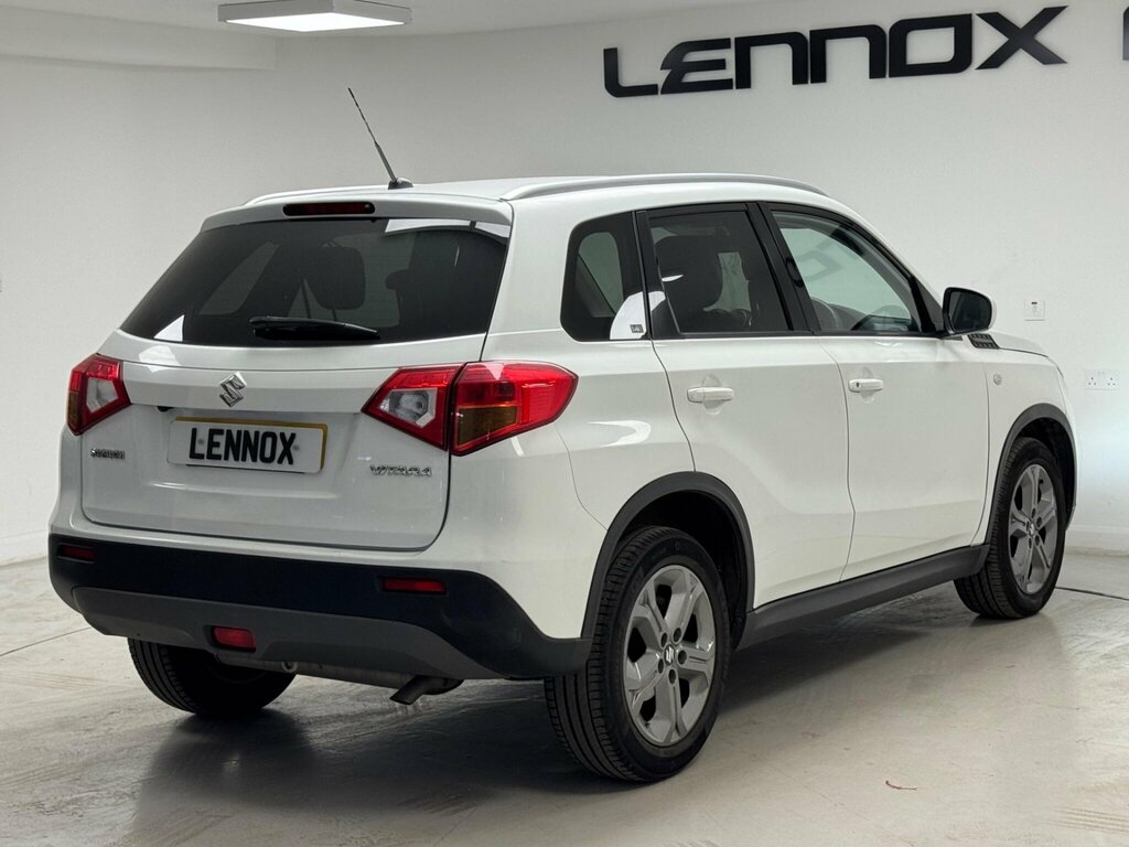 Suzuki Vitara 1.6 Sz-t Suv Euro 6 Ss 120 Ps LV18WBZ White #5