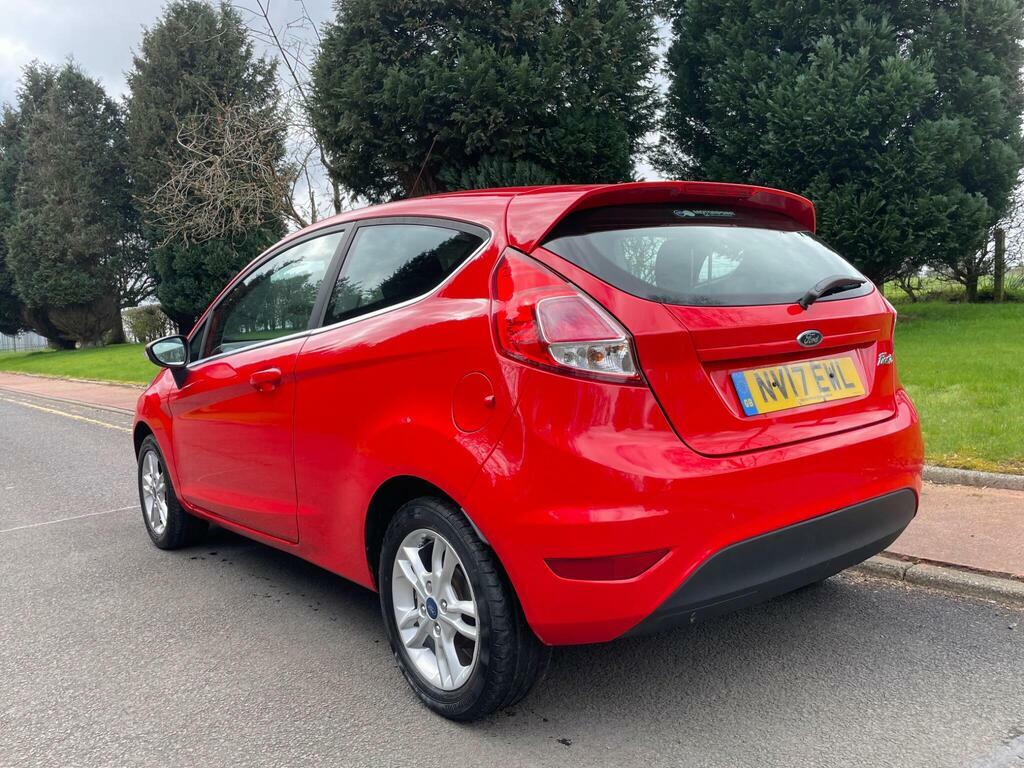 Ford Fiesta 1.25 Zetec Euro 6 NV17EWL Red #5