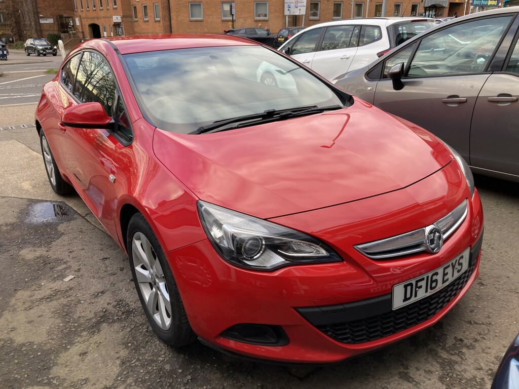 Vauxhall Astra GTC 1.4 I Turbo Sport Red