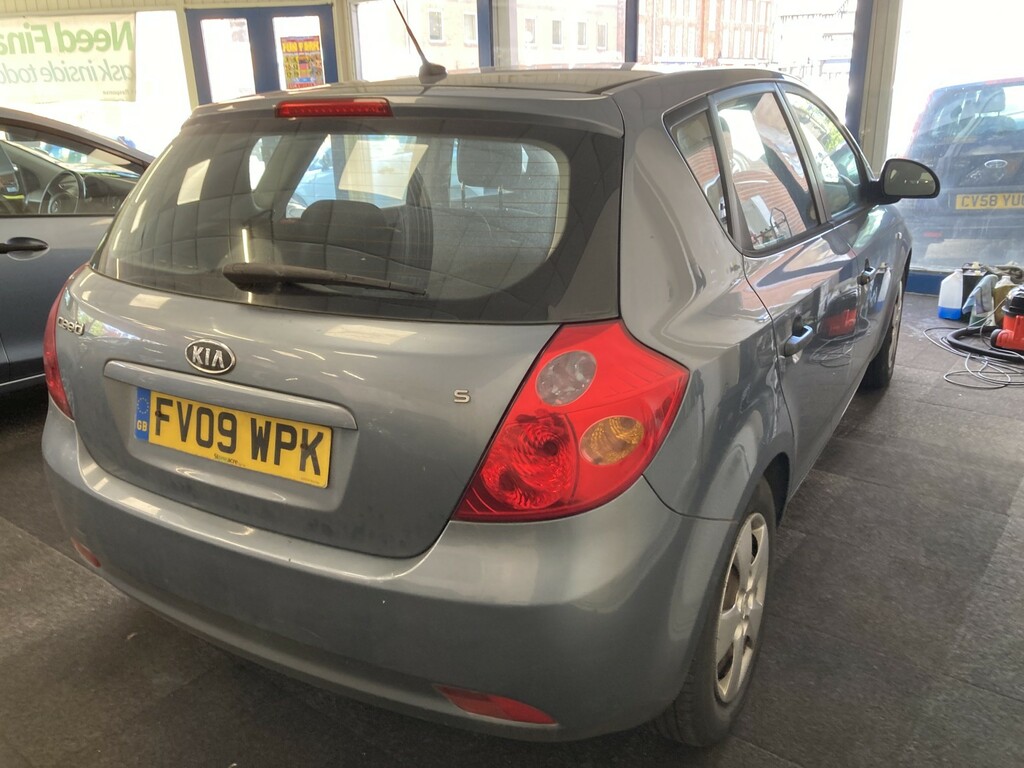 Kia Ceed 1.4 S FV09WPK Grey #6