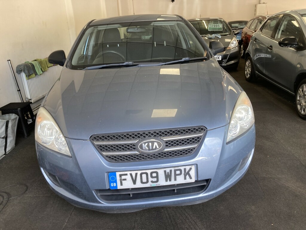 Kia Ceed 1.4 S Grey