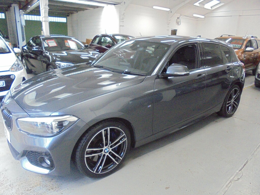 BMW 1 Series 1.5 118I M Sport Shadow Edition 5-Door FN19BZL Grey #4